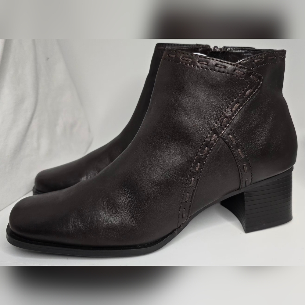 Croft & Barrow Dark Brown Leather Ankle Booties 8 1/2